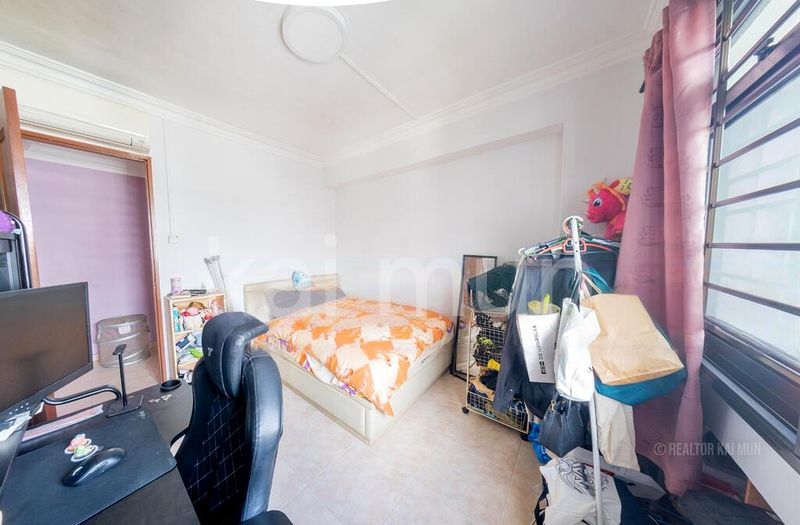 5 Room (5I) HDB for Sale in  653 Woodlands Ring Road - Image 1